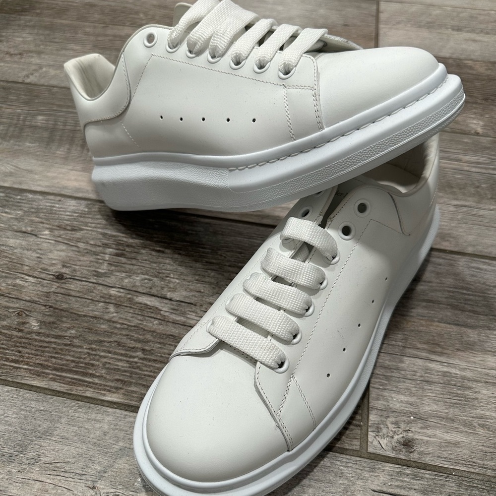 ALEXANDER MCQUEEN SNEAKER Size 46